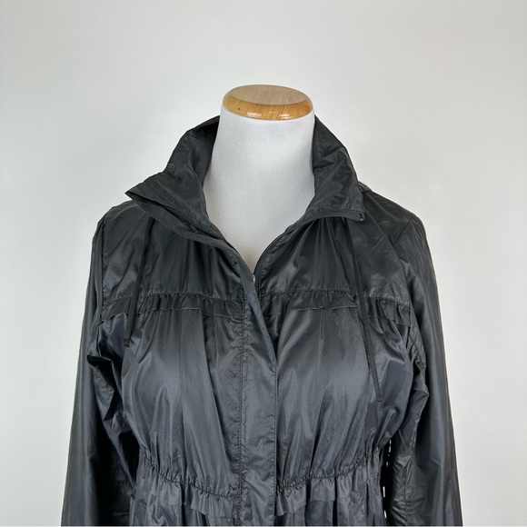 Avalanche Weather Shield Running Shell Lightweight Jacket Size Medium - Picture 2 of 14